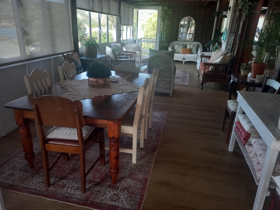 5 Bedroom Property for Sale in Stilbaai Wes Western Cape